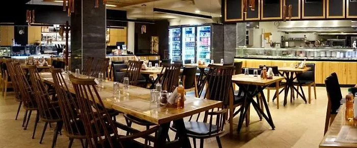 Konstantinoupolis Aszproválta