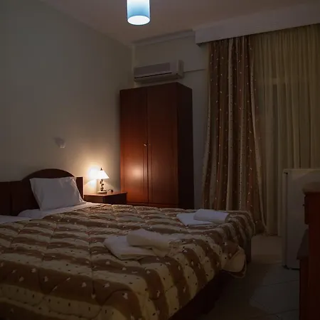 Pension Konstantinoupolis Bed & Breakfast *
