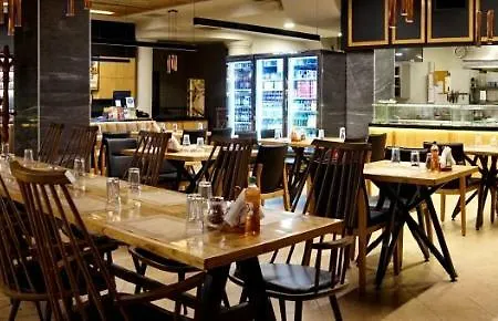 Konstantinoupolis Aszproválta